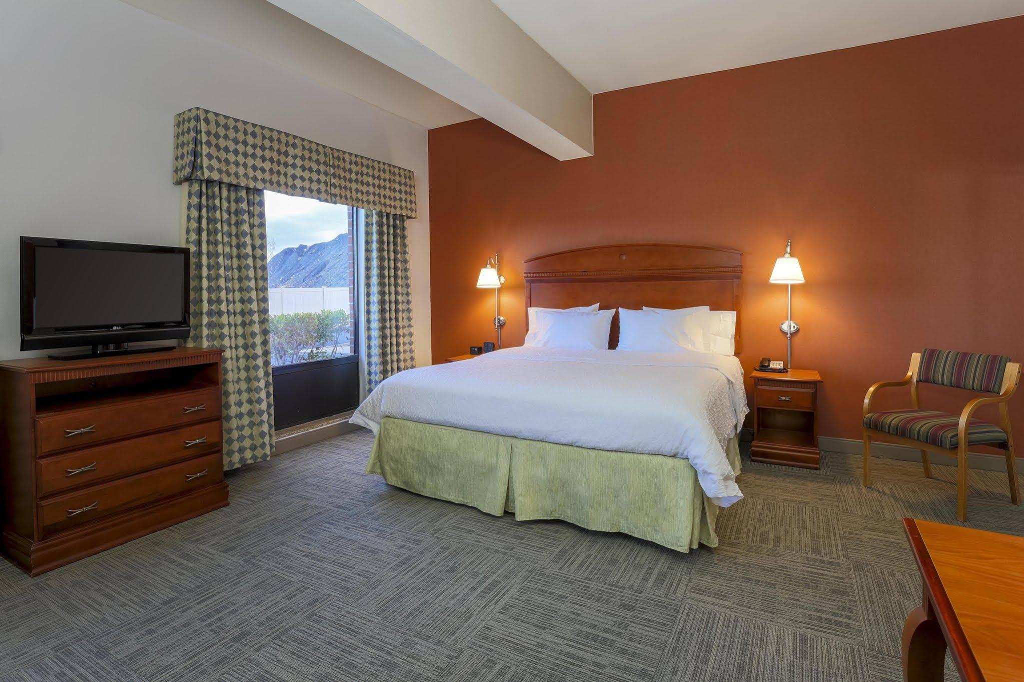 Hampton Inn & Suites Providence / Smithfield Dış mekan fotoğraf