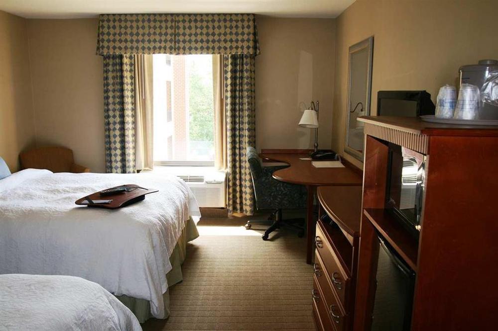 Hampton Inn & Suites Providence / Smithfield Oda fotoğraf